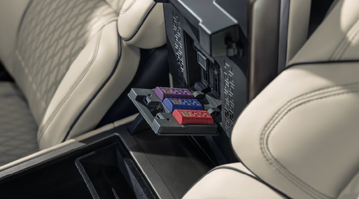 Digital Scent cartridges are shown in the diffuser located in the center arm rest. | Thornhill Lincoln in Chapmanville WV